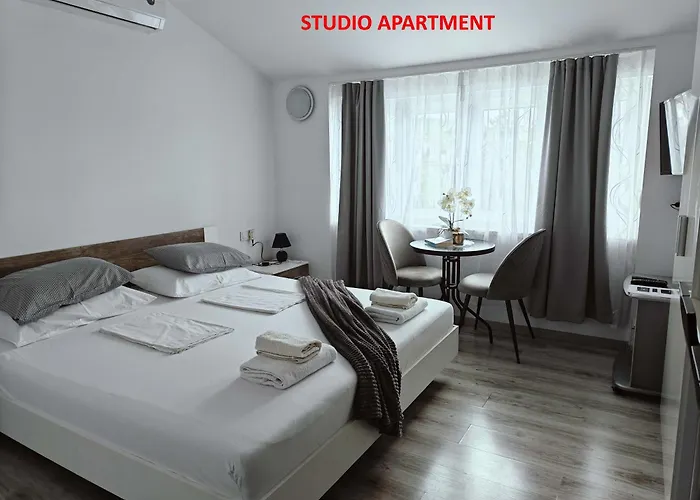 Apartments Miraflor, City Center