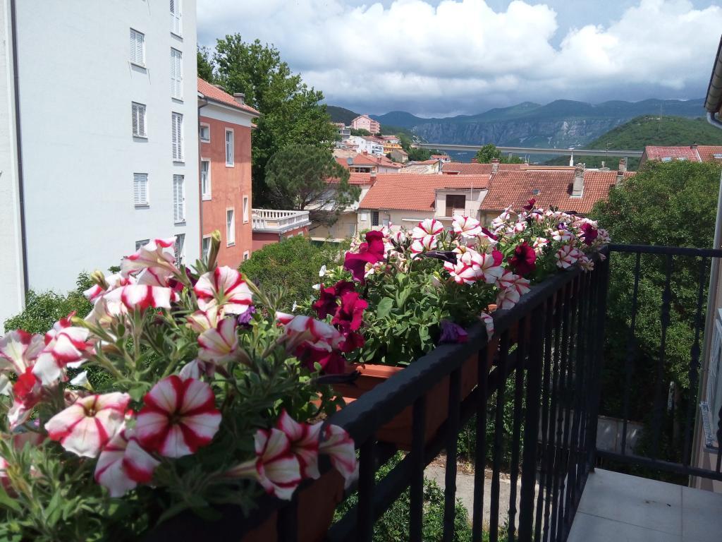 Miraflor, City Center Apartment *