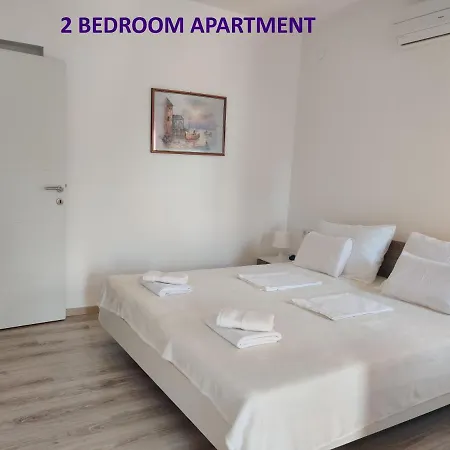 Apartments Miraflor, City Center Crikvenica Exterior photo